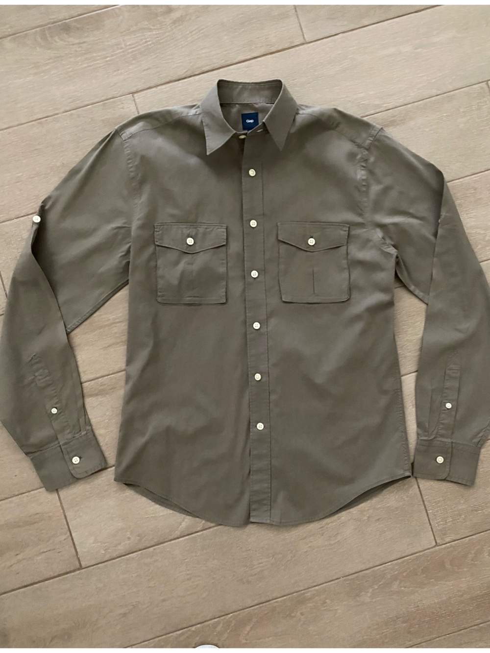 GAP Olive Button-Front Workshirt with Chest Pockets